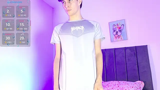axxxel twink online show from May 25, 3:13 am