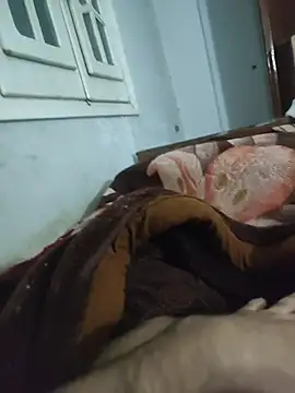 amirMohamed58 online show from February 9, 3:22 am