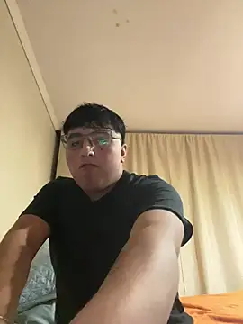 luchooo18 online show from April 6, 3:25 am