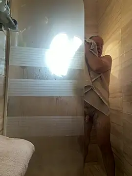 YachtCaptain10 online show from April 12, 11:11 am