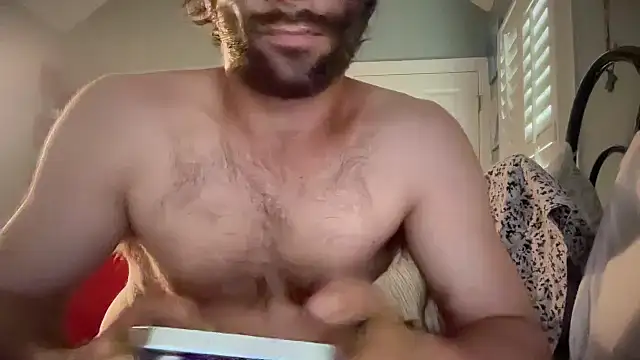 TrndSettr online show from April 21, 10:49 pm