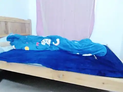 wwwhh777 online show from April 10, 1:29 pm