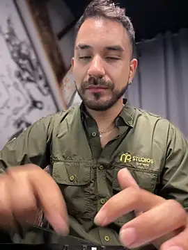 noa desire online show from March 7, 5:27 am