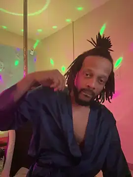 magic man1085 online show from April 3, 3:14 am