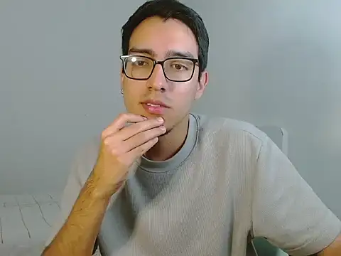 NickFin online show from June 5, 7:19 pm