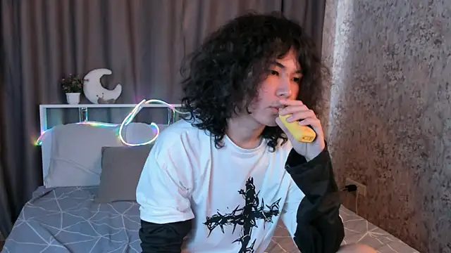 Gentle Flash online show from June 26, 1:03 pm