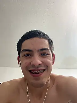 Tupapi696969q online show from April 25, 4:59 am