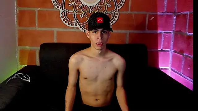 juan posada online show from March 11, 2:29 am