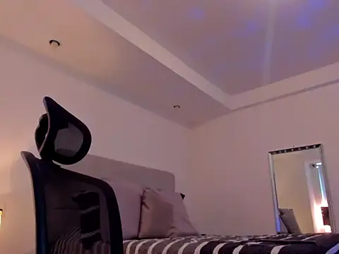 chris morgan7 online show from April 6, 5:14 pm