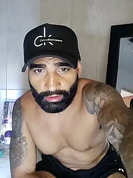 Lucius40 online show from February 6, 6:49 pm