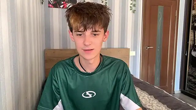 Sweet Dude online show from June 22, 2:10 pm