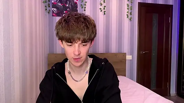 Sweet Dude online show from May 1, 4:09 pm