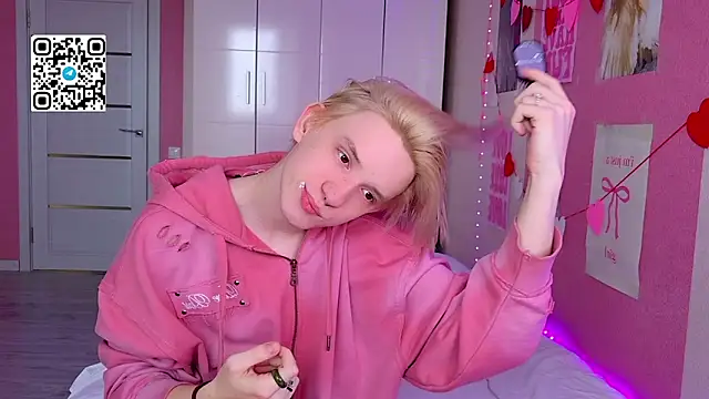 Ron Vilss online show from April 19, 4:34 am