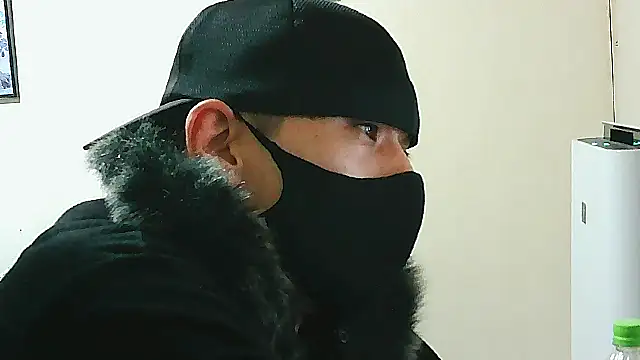 Ta3939 online show from March 9, 1:05 pm