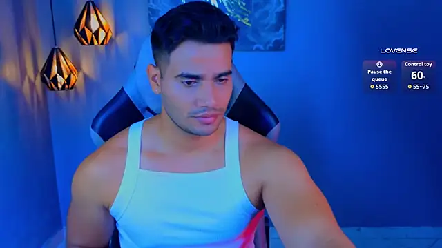 AndresRodriguez1 online show from March 28, 1:11 pm