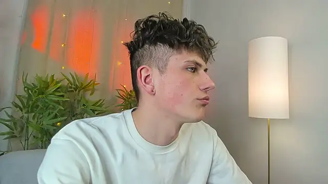 Rony Joy online show from April 21, 8:26 pm