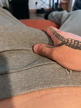 Piratee666 online show from April 16, 10:34 pm