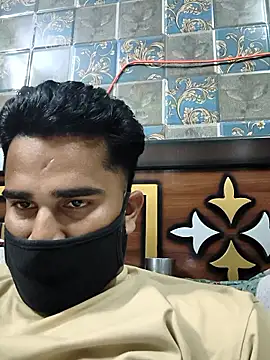 MrCurioX online show from April 24, 2:52 pm