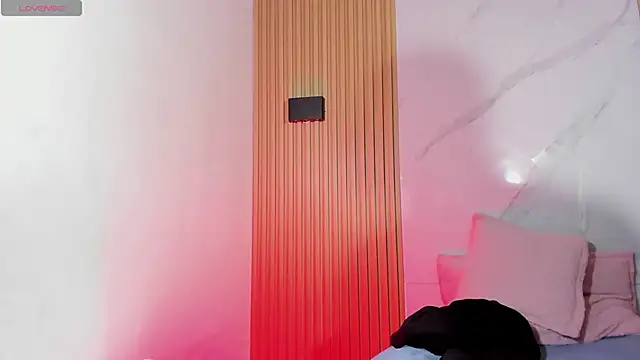 Jeus Stanley online show from April 24, 4:15 am