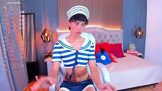 Noa 03 online show from April 21, 1:39 pm