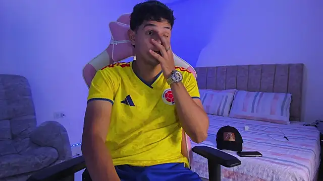 Adrian Prime  online show from April 22, 7:07 pm