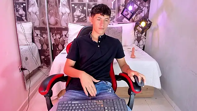 Christian Foxx online show from March 17, 1:57 pm