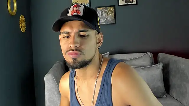 neyder sanz online show from February 23, 12:40 pm