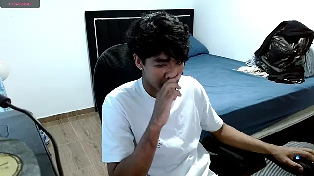 Pedestal diamant online show from February 18, 7:55 pm