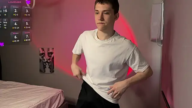 cronck52 online show from April 27, 1:19 pm