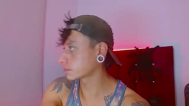 SkinnyDevil12 online show from March 9, 3:33 am