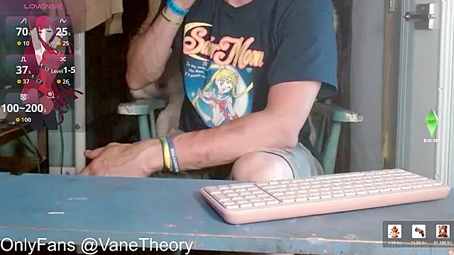cguffey2284 online show from June 10, 11:27 pm
