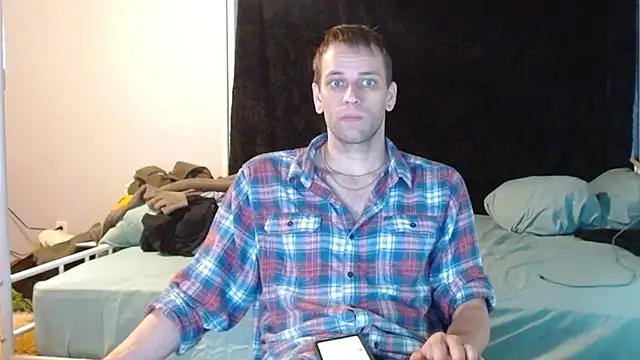 cguffey2284 online show from March 10, 6:25 pm