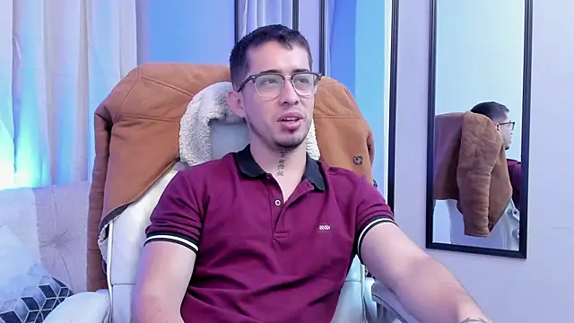 Tommas Jhonson online show from April 20, 12:40 pm