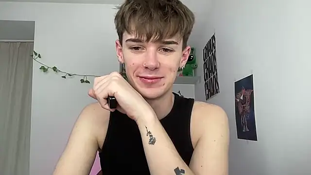 YourMilkyGuy online show from June 9, 3:36 pm