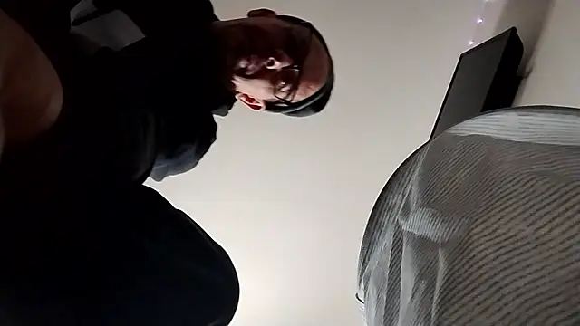 TheCreator42 online show from February 9, 3:49 pm