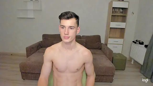 Max foks  online show from February 10, 1:38 pm