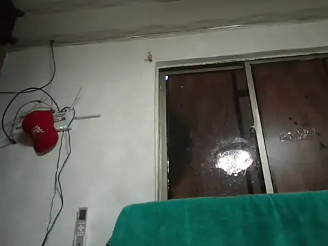 Quillero18 online show from February 9, 3:49 pm