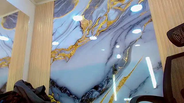 DaviidBuckx  online show from March 22, 8:30 am