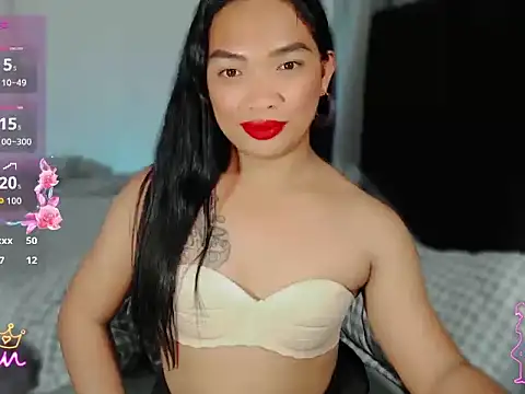 Ur Sexybuttercup69 online show from April 1, 9:00 am