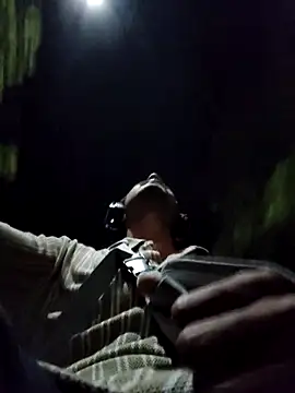 Sam03s online show from April 22, 6:23 pm