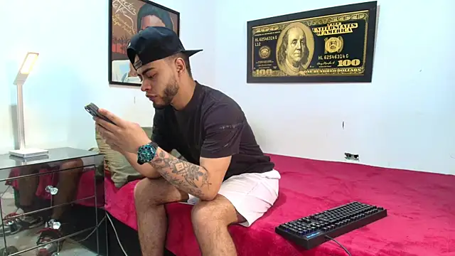 Xanderstone00 online show from April 10, 1:12 am