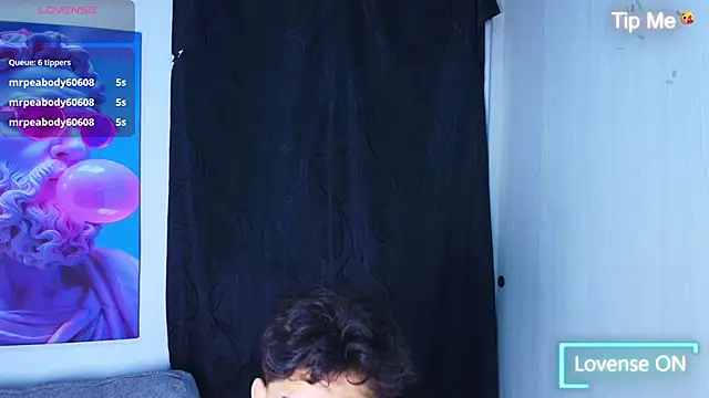 Gael moon  online show from March 6, 1:35 am