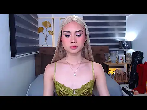 JuicyCockThea online show from April 23, 1:46 pm