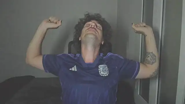 joaquin420 hot online show from April 20, 4:04 am