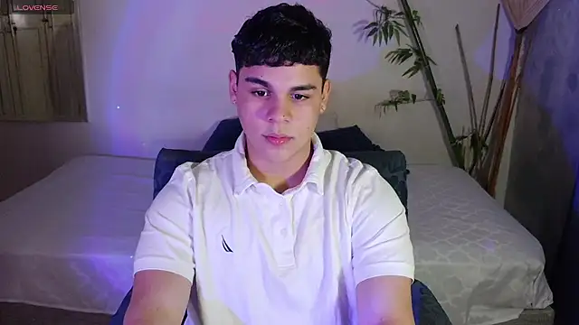 eithan jonnes online show from February 19, 11:12 pm