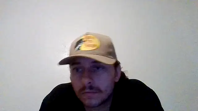 Tallhungandcloudy online show from February 24, 11:11 am