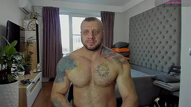 Snapshot of Samson_Legend chatting on December 11, 11:10 am Samson Legend online show from December 11, 11:10 am