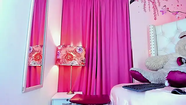 Philippsx online show from April 2, 6:32 am