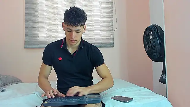 Muscle  Myke online show from March 8, 12:53 pm