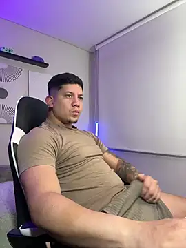  robertobaggioo online show from February 28, 6:45 am